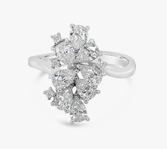 Anillo Bauer Diamantes oro blanco 18k y diamantes